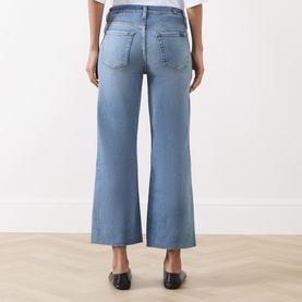 Alexa Cropped Bootcut Jeans
