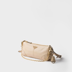 Re-Edition 2002 Medium Leather Shoulder Bag