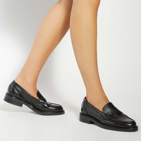 Giya Wide Fit Penny Loafers