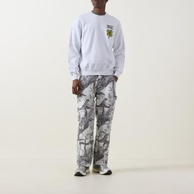 Clover Embroidered Sweatshirt