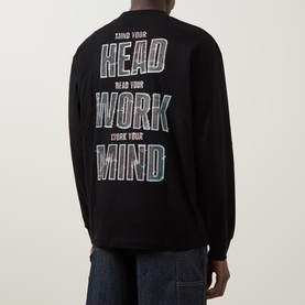Logo Back Graphic Long-Sleeved T-Shirt