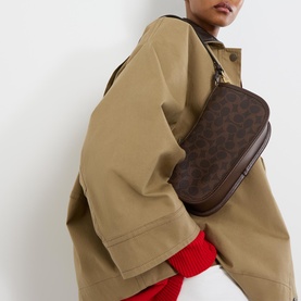 Waverly Logo Signature Canvas Chain Shoulder Bag