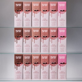 Glossy Lip Kit