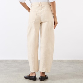 Cropped Barrel Leg Jeans