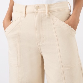 Cropped Barrel Leg Jeans