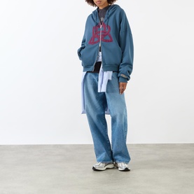 Appliqu&eacute; Knot Hoodie