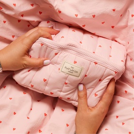 Marshmallow Flat Lay Makeup Box Bag