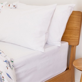 Fox & Friends Fitted Sheet White