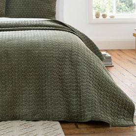 Attica Velvet Bedspread Green