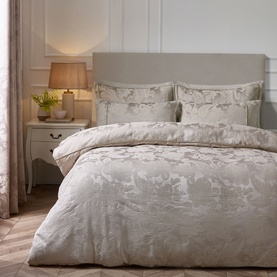Opulent Jacquard Duvet Set Champagne
