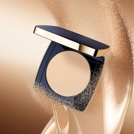 Double Wear Stay-in-Place Matte Powder Foundation