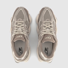 9060 Trainers