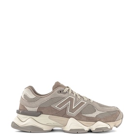 9060 Trainers