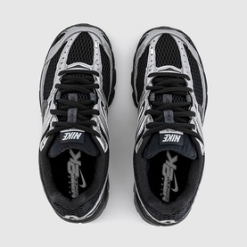 Nike Air Max Moto 2K Trainers