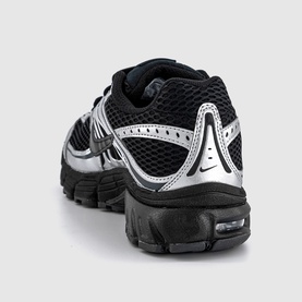 Nike Air Max Moto 2K Trainers