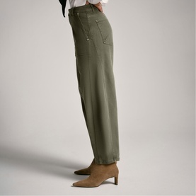 Utility Barrel Leg Jeans