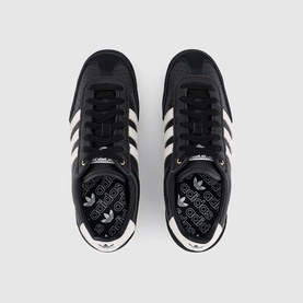 Japan Trainers