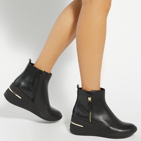 Everyone Wedge Ankle Boots