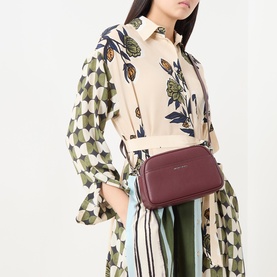 Jet Set Pouch Bag