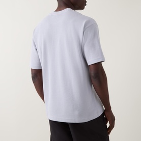 Te Hive Logo Textured T-Shirt