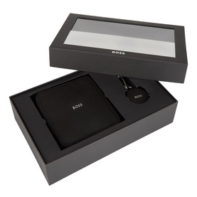Cable & Tracker Tag Gift Set