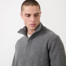 Kotoni Turtleneck Sweater