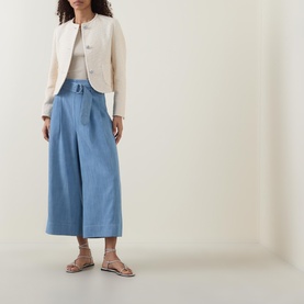 Boucl&eacute; Cropped Jacket