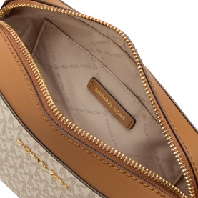 Jet Set Medium Logo Crossbody Bag