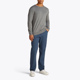 Essential Logo Flag Sweater