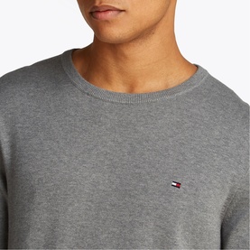 Essential Logo Flag Sweater