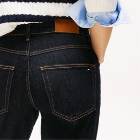 Mid Rise Classic Straight Jeans