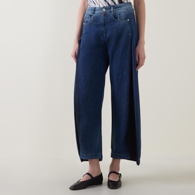 Howl Low-Rise Barrel Leg Jeans
