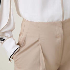 Tulotta Straight Leg Cropped Trousers