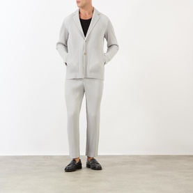 Pleated Single-Breasted Blazer
