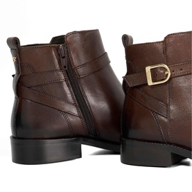 Pemma Flat Leather Ankle Boots