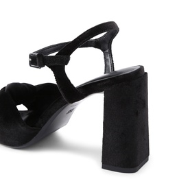 Signet Twist Block Heels