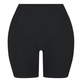 Butt & Hip Enhancing Mid Thigh Short Onyx