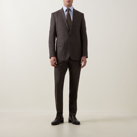 Model wearing Boss Black Casual Single-Breasted Suit Jacket in dark brown with matching trousers, light blue shirt, tie, and black dress shoes.