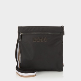 Catch 3.0 Envelope Crossbody Bag