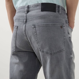 Re.Maine Straight Leg Jeans