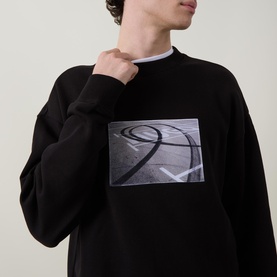Dweel Graphic Sweatshirt