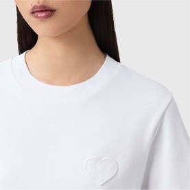 Lisa Lover Heart Logo T-Shirt