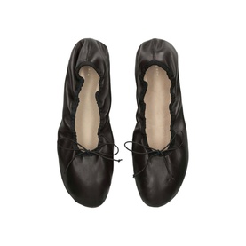 Round Ballet Flats
