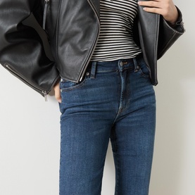 The Leggy Bootcut Jeans