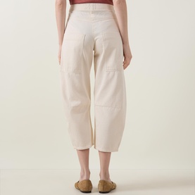 Cropped Barrel Leg Jeans