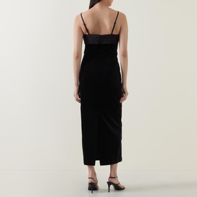 Quincy Bow Detail Fitted Dress