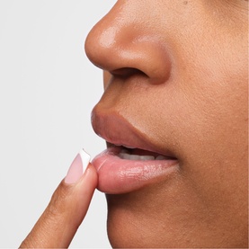 PHA 5% Exfoliating Lip Serum
