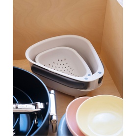 Droplet Compact Colander with Folding Handles