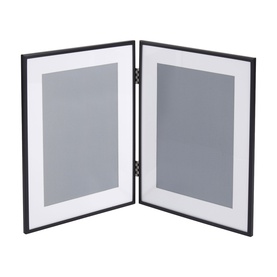 Fine Black Double-Hinged Frame &ndash; 5x7&rdquo;