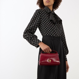 Vittoria Shoulder Bag